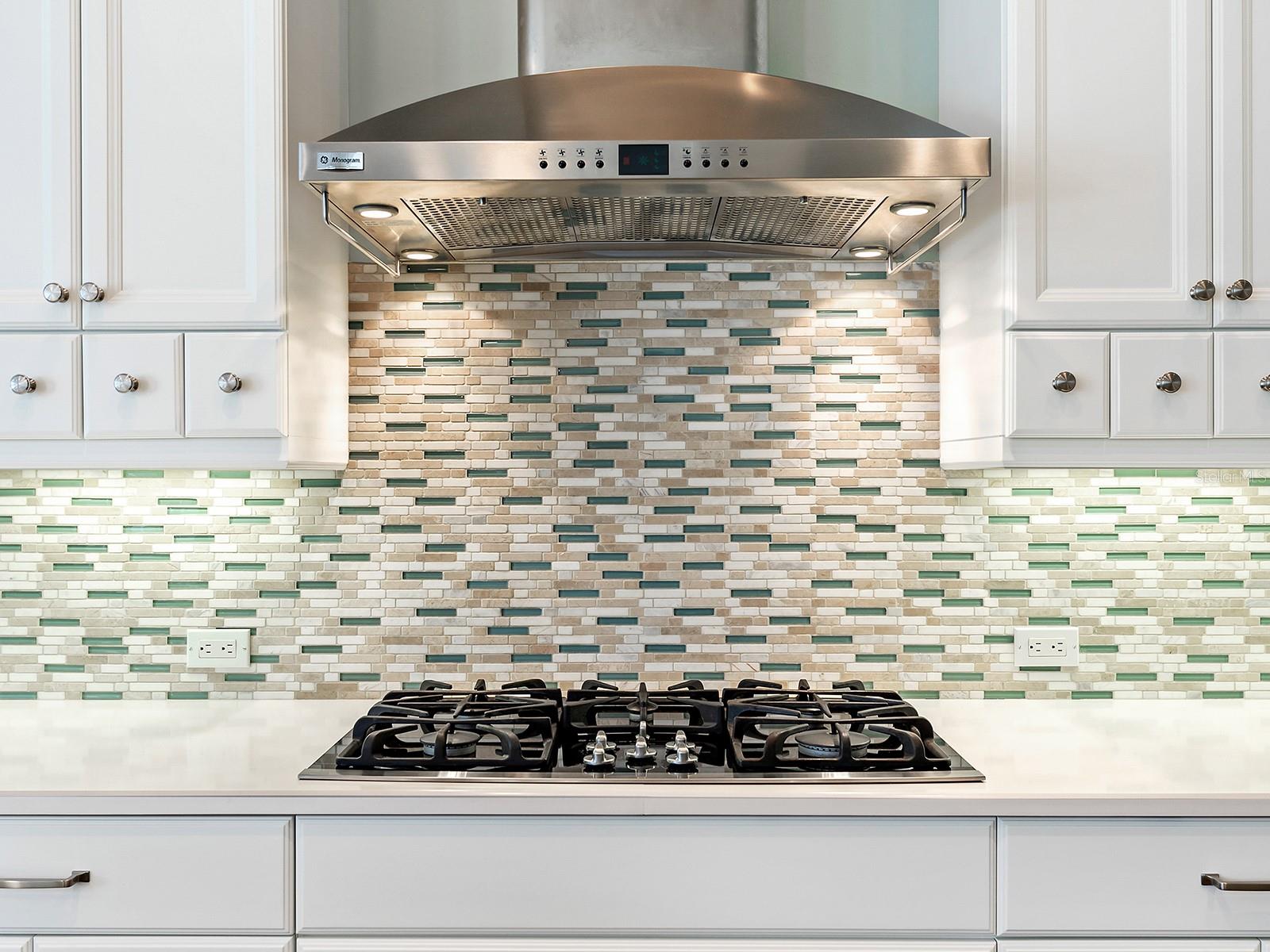 Image 33 of 96 For 15207 Camargo Place