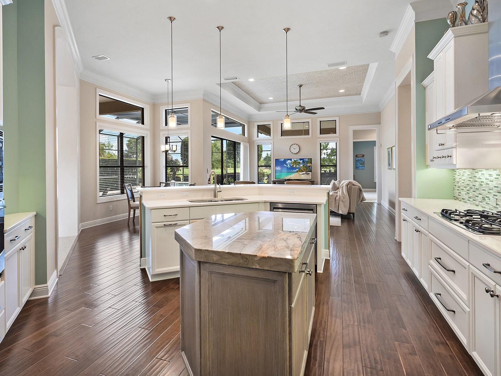 Image 34 of 96 For 15207 Camargo Place