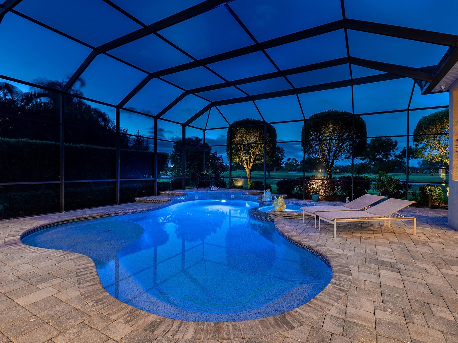 Image 9 of 96 For 15207 Camargo Place