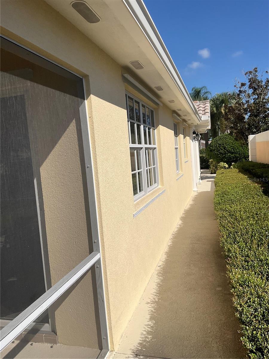 Image 44 of 56 For 5518 Modena Place