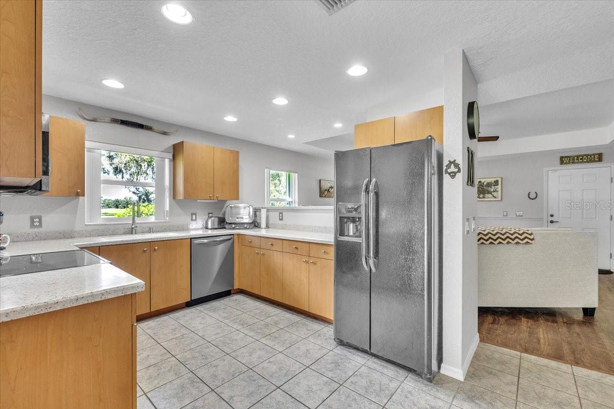 Image 14 of 70 For 2124 Voss Oaks Circle