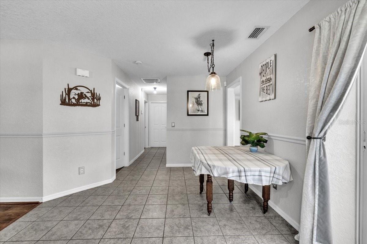 Image 19 of 70 For 2124 Voss Oaks Circle