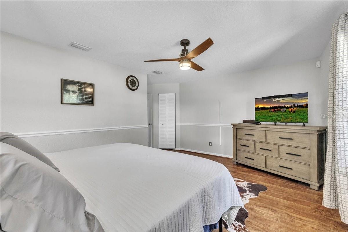 Image 22 of 70 For 2124 Voss Oaks Circle