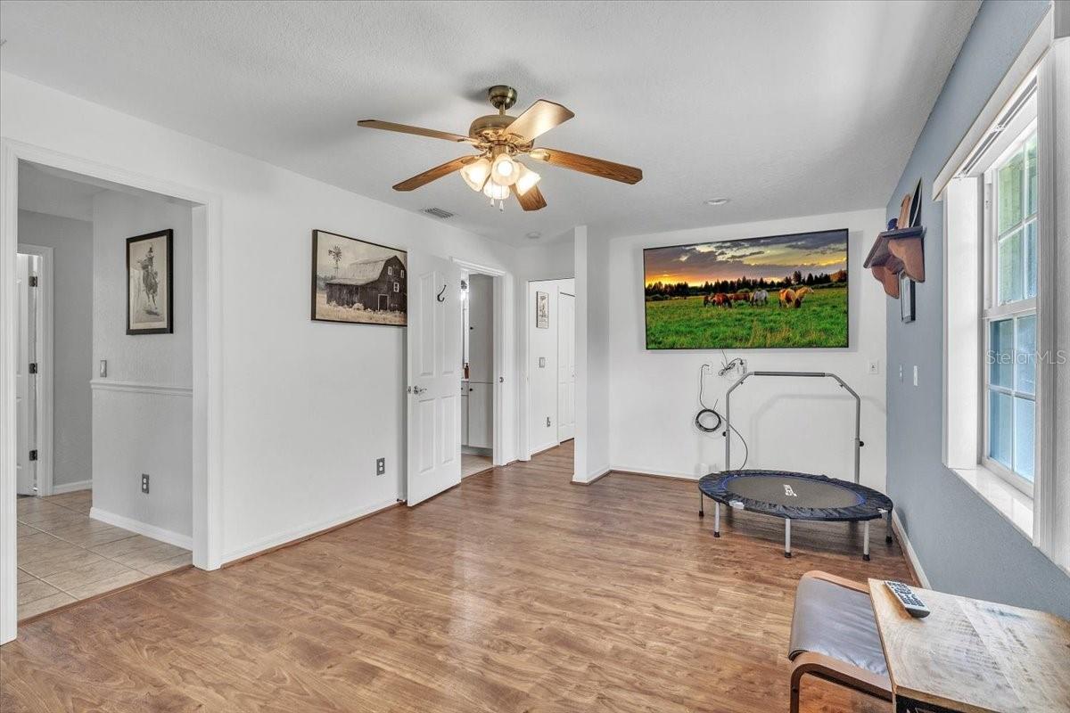 Image 30 of 70 For 2124 Voss Oaks Circle