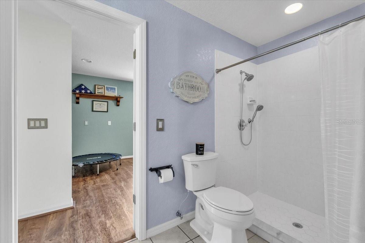 Image 35 of 70 For 2124 Voss Oaks Circle