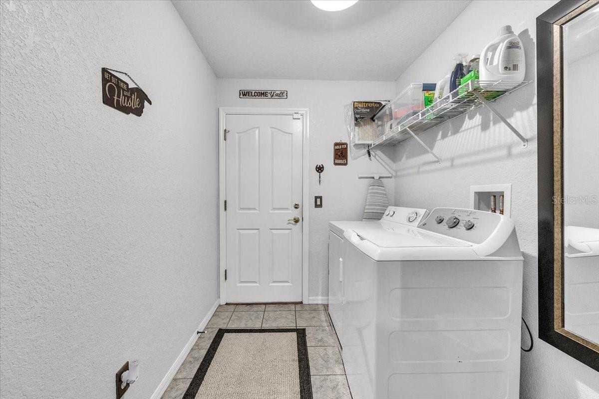 Image 45 of 70 For 2124 Voss Oaks Circle