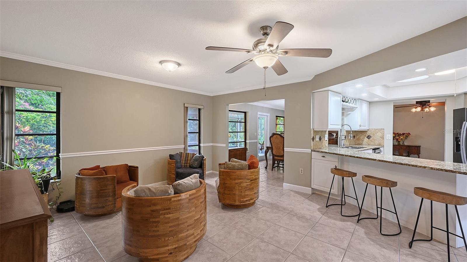 Image 12 of 55 For 4873 Huntleigh Drive