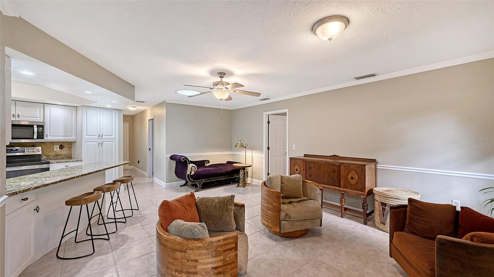 Image 13 of 55 For 4873 Huntleigh Drive