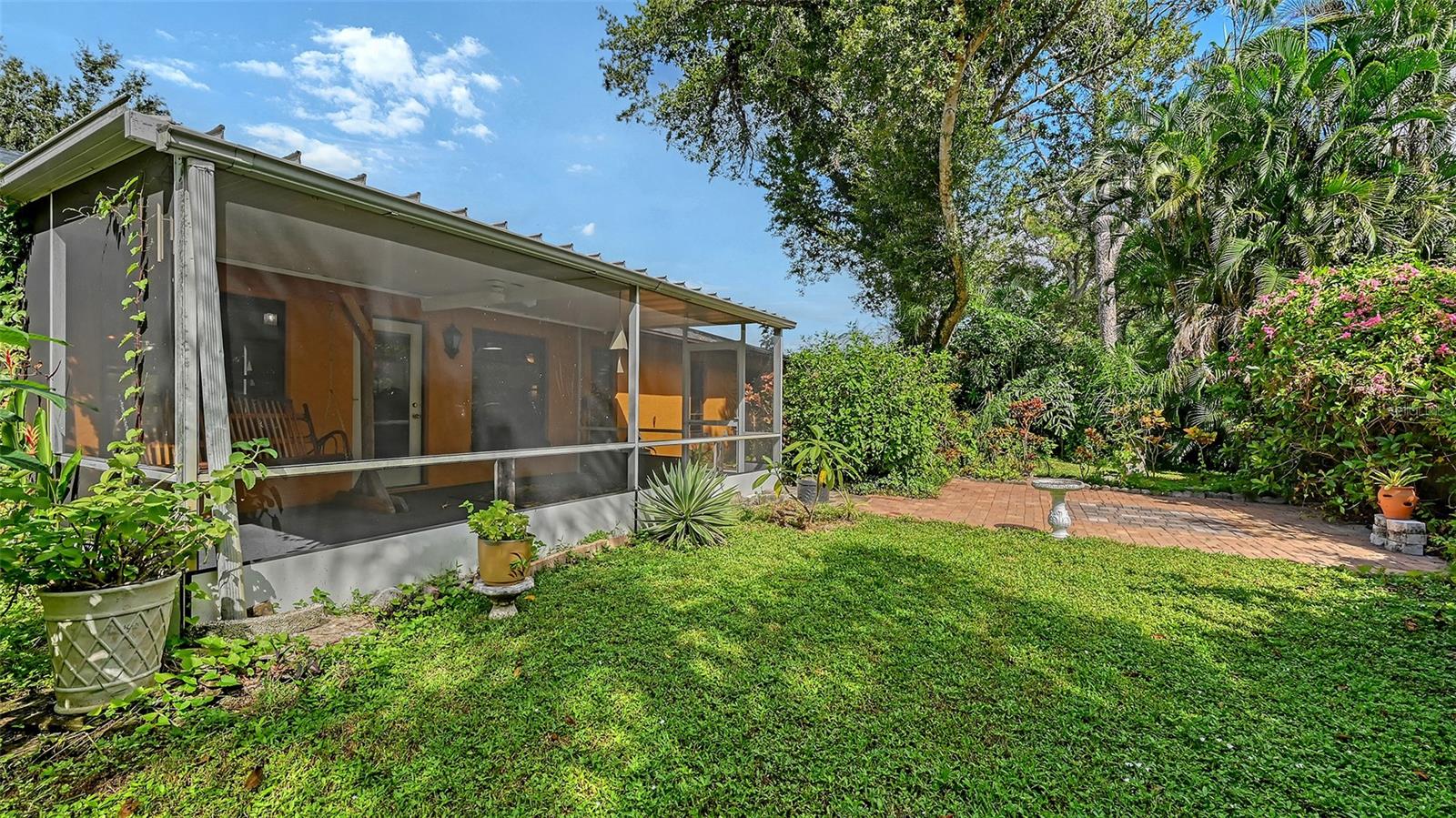 Image 38 of 55 For 4873 Huntleigh Drive