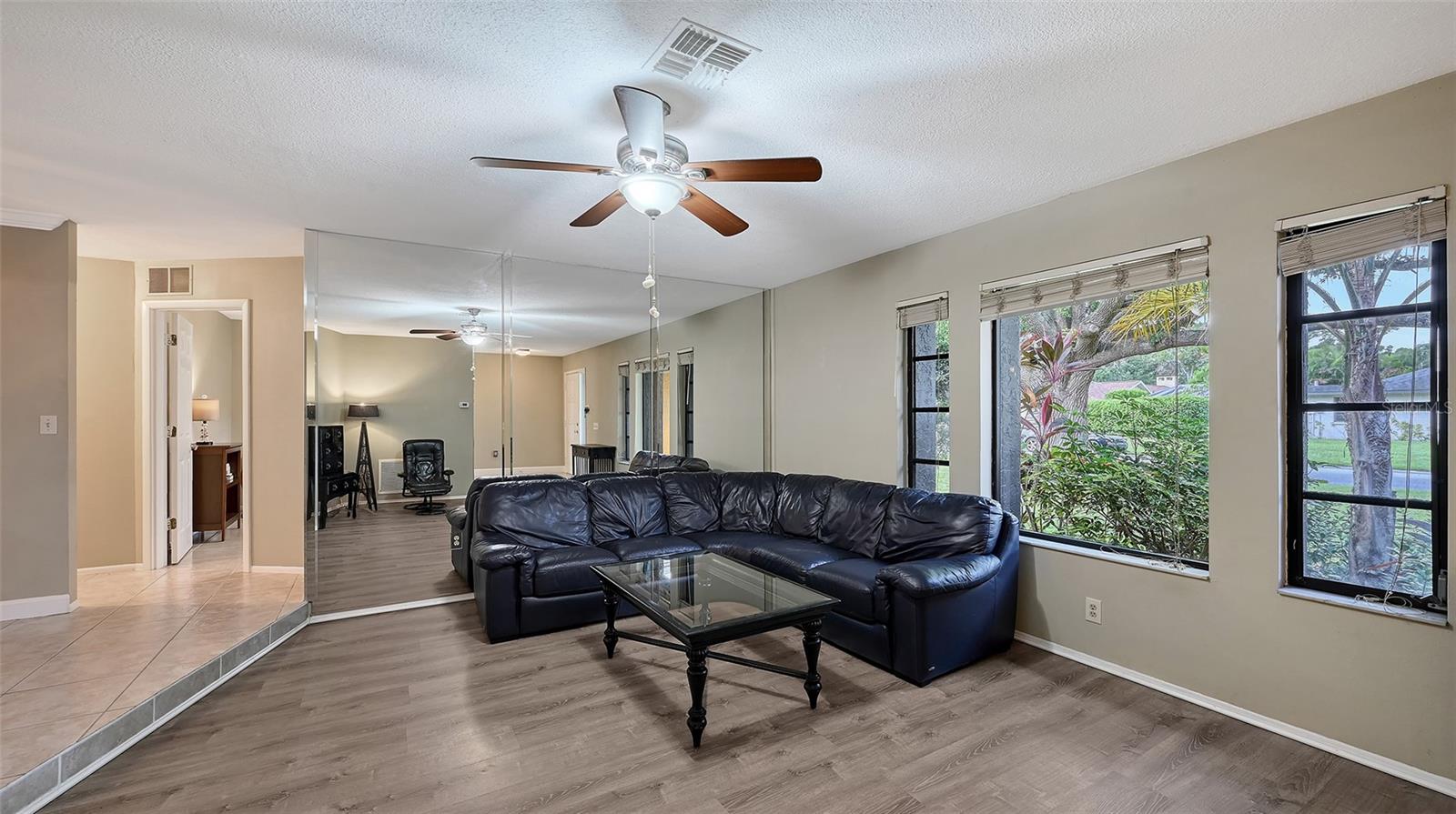 Image 4 of 55 For 4873 Huntleigh Drive