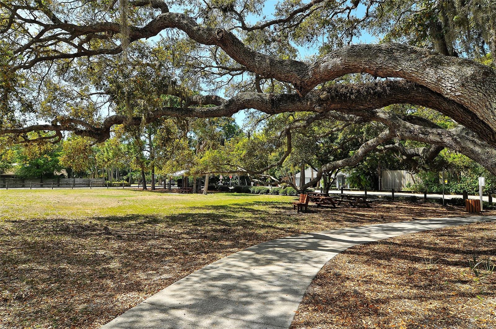 Image 54 of 55 For 4873 Huntleigh Drive