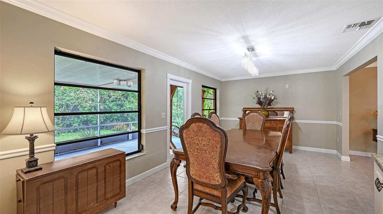 Image 8 of 55 For 4873 Huntleigh Drive