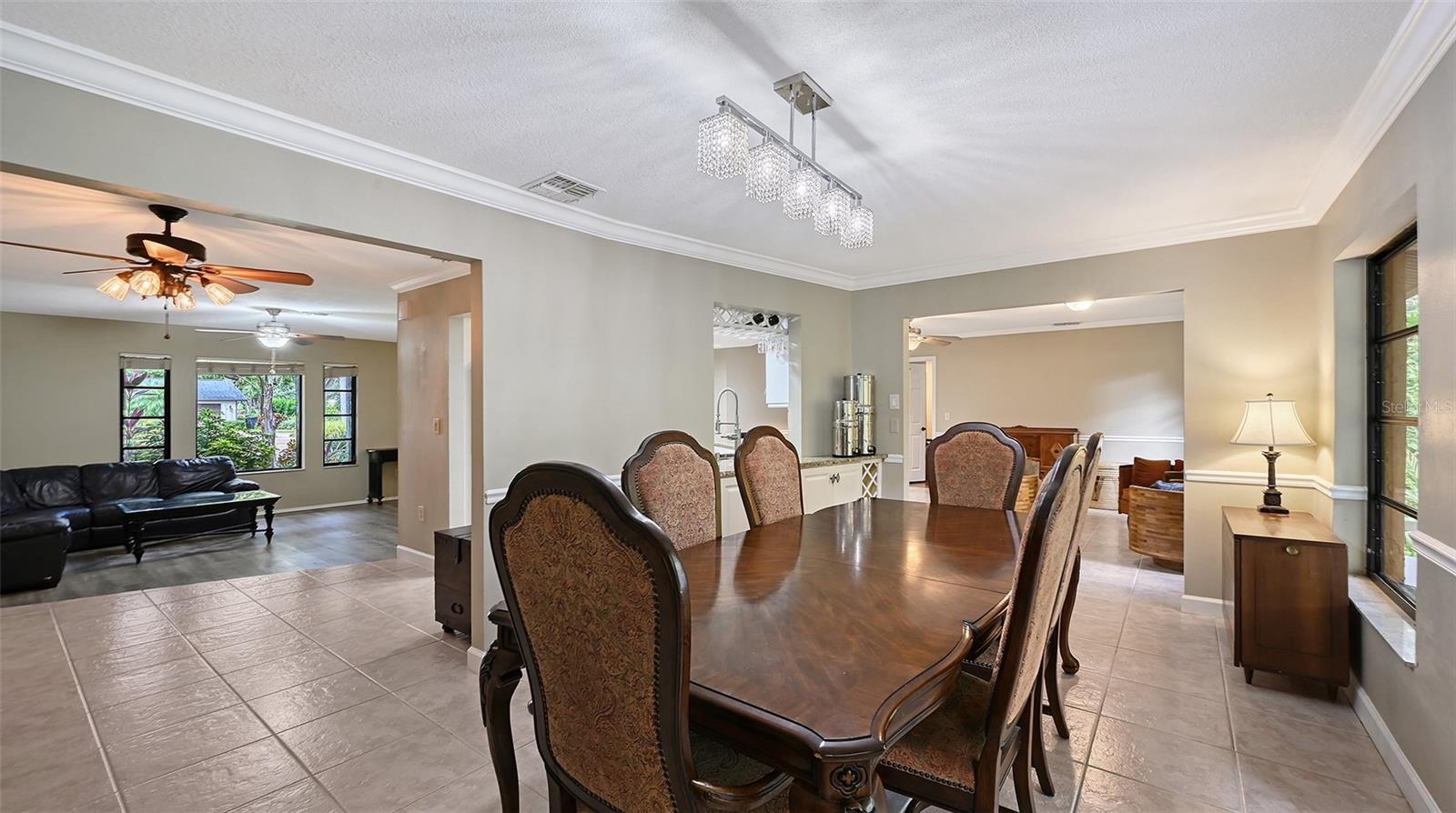 Image 9 of 55 For 4873 Huntleigh Drive