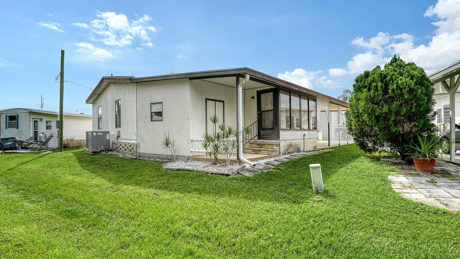 Image 2 of 46 For 85 Southwinds Drive
