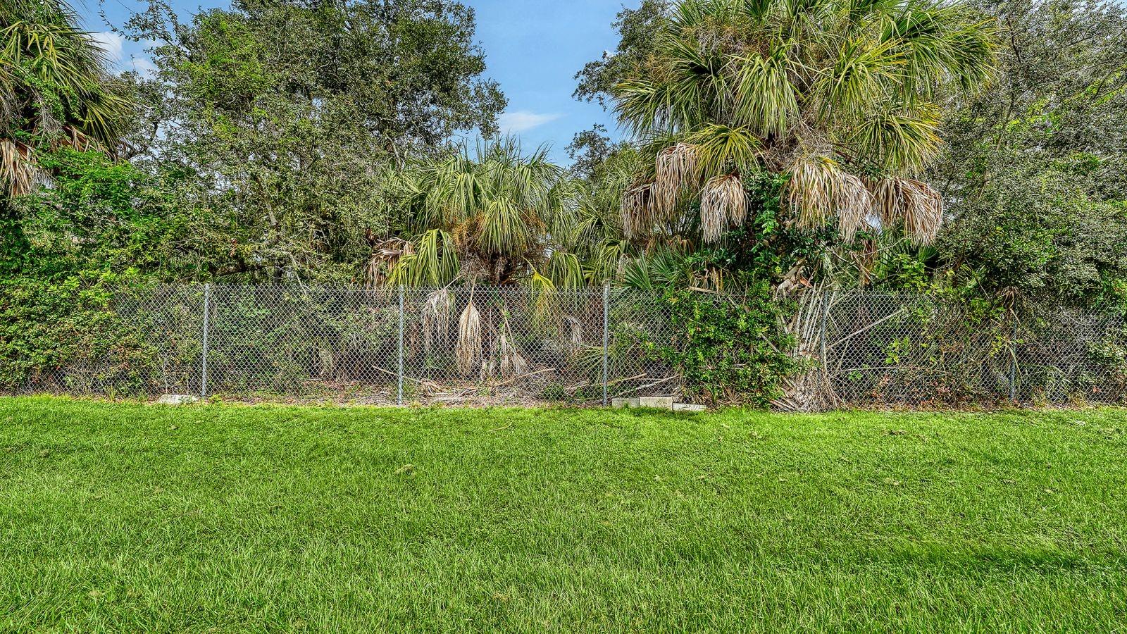 Image 35 of 46 For 85 Southwinds Drive