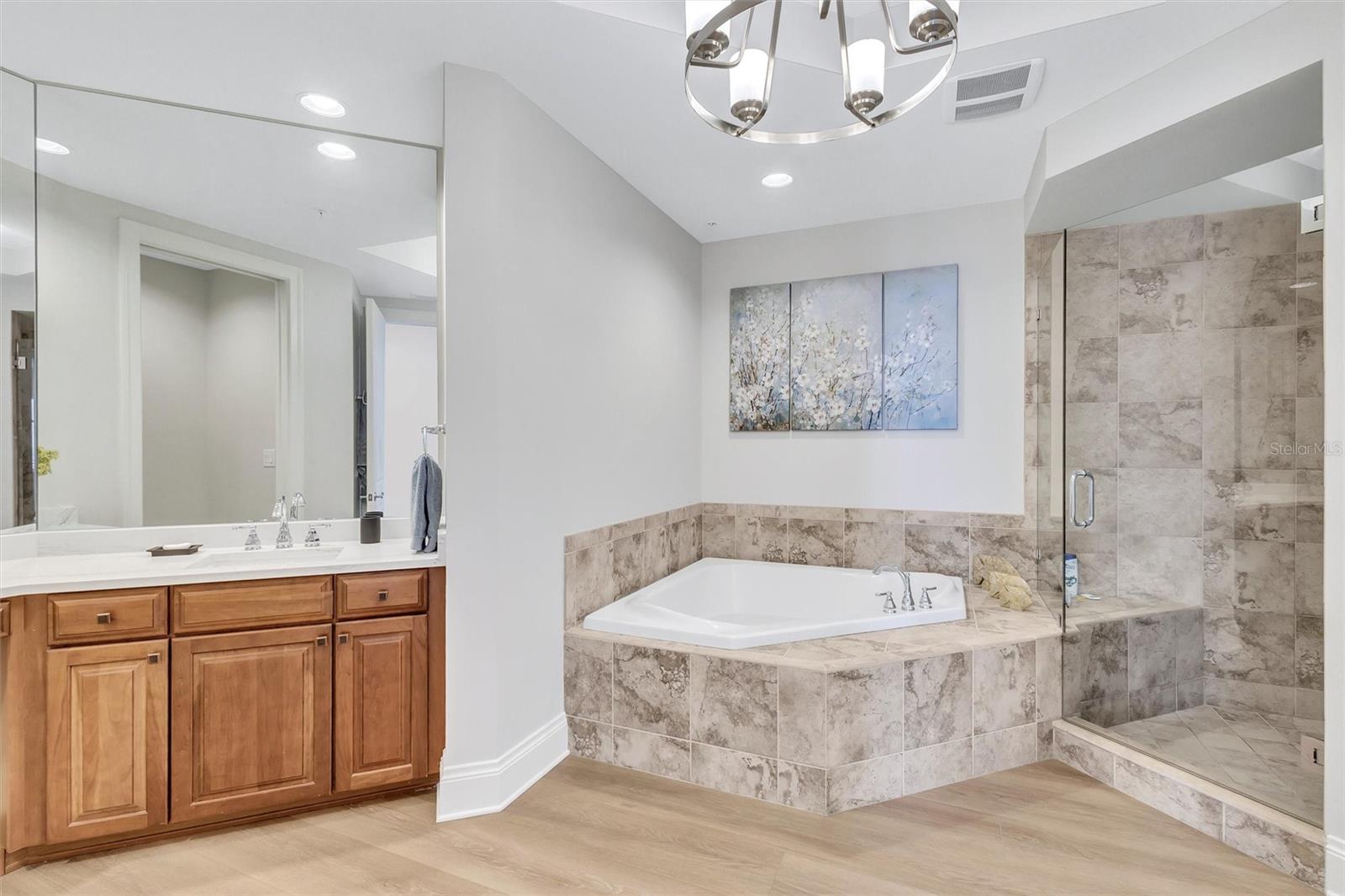 Image 16 of 45 For 140 Riviera Dunes Way 1203