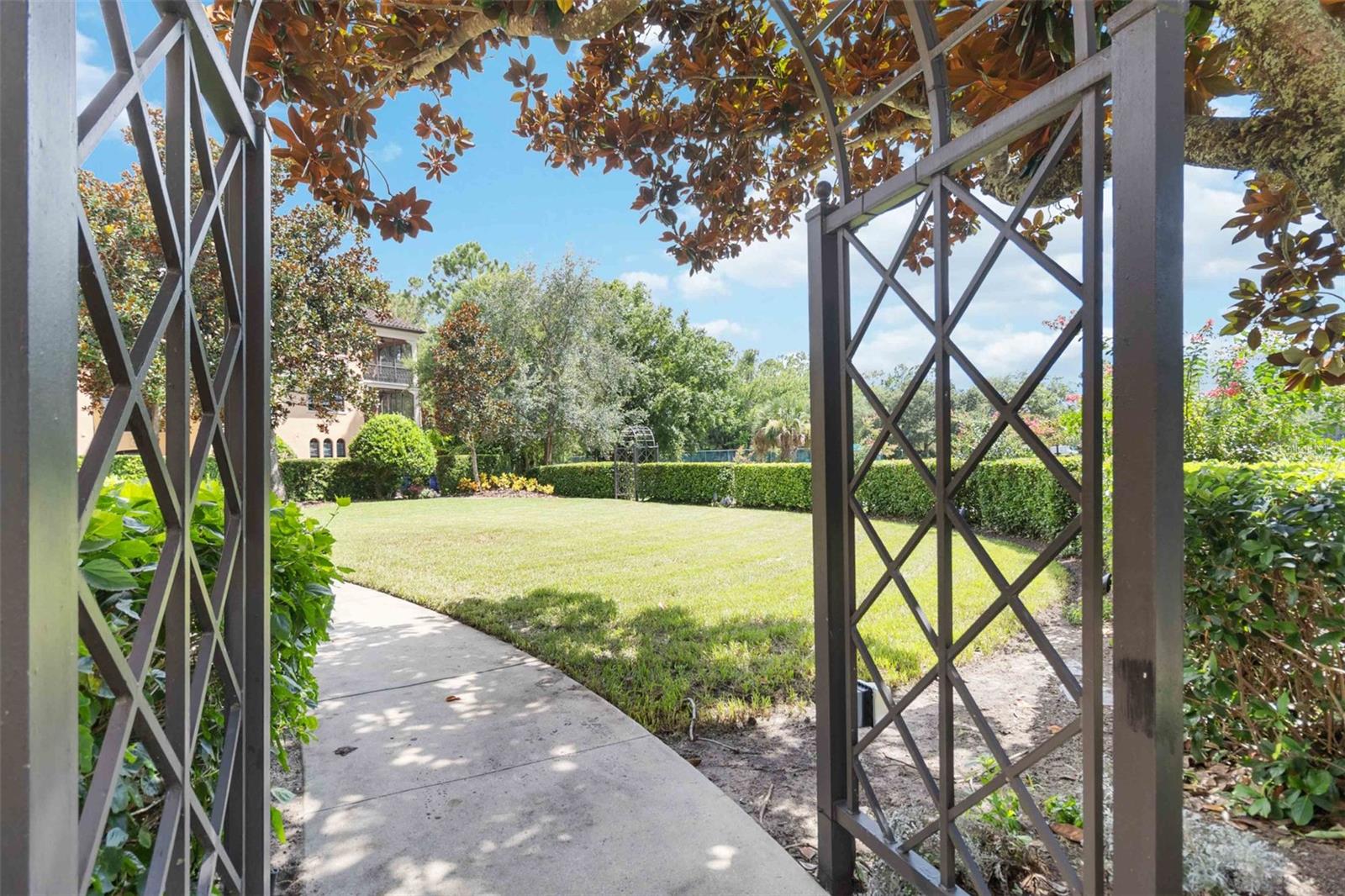 Image 5 of 37 For 515 Mirasol Circle 106