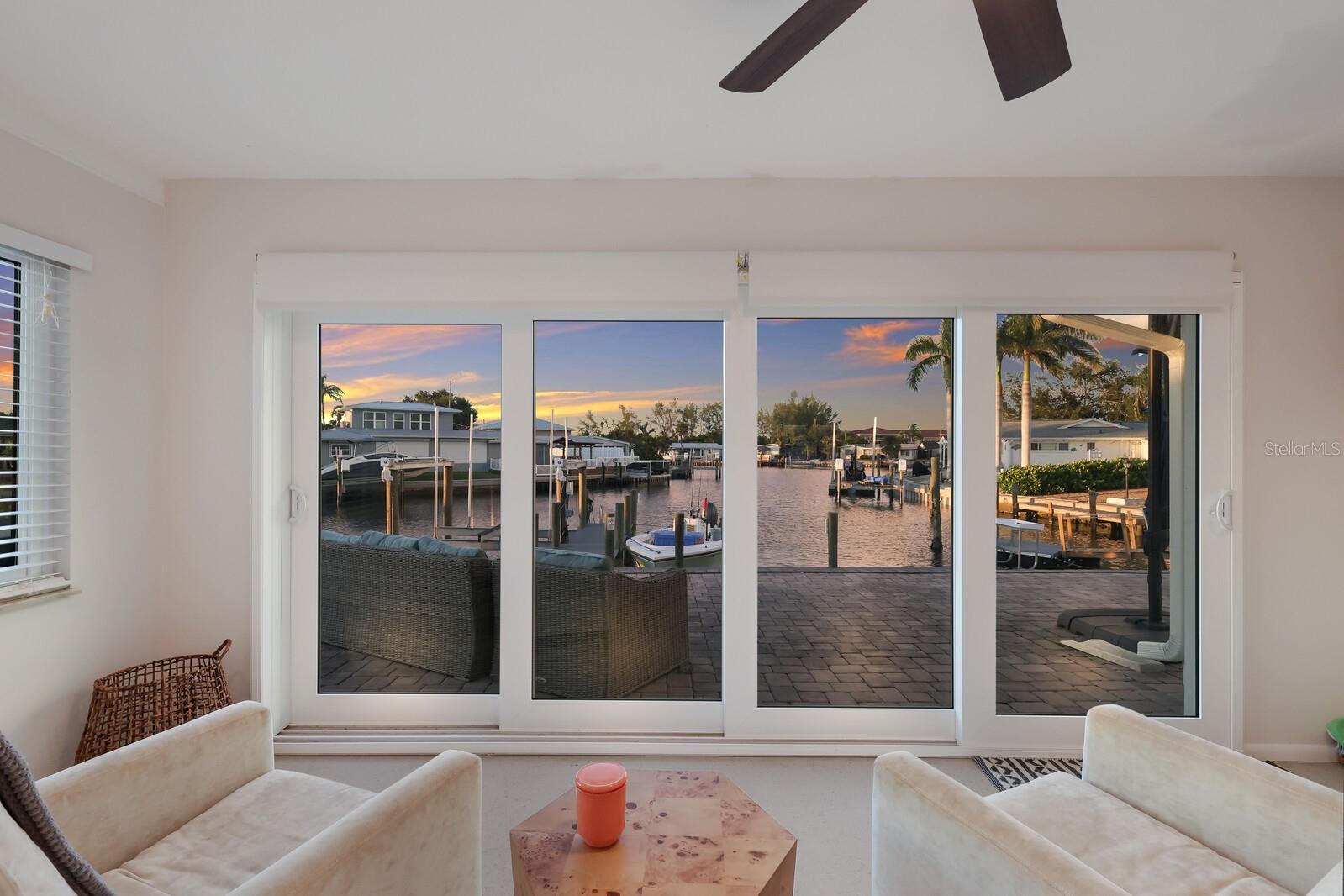 Image 13 of 37 For 10008 Spoonbill Road E