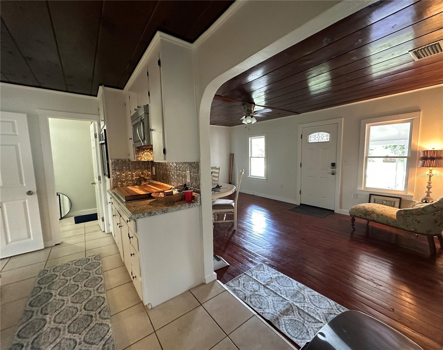 Image 12 of 24 For 2906 Arlington Street