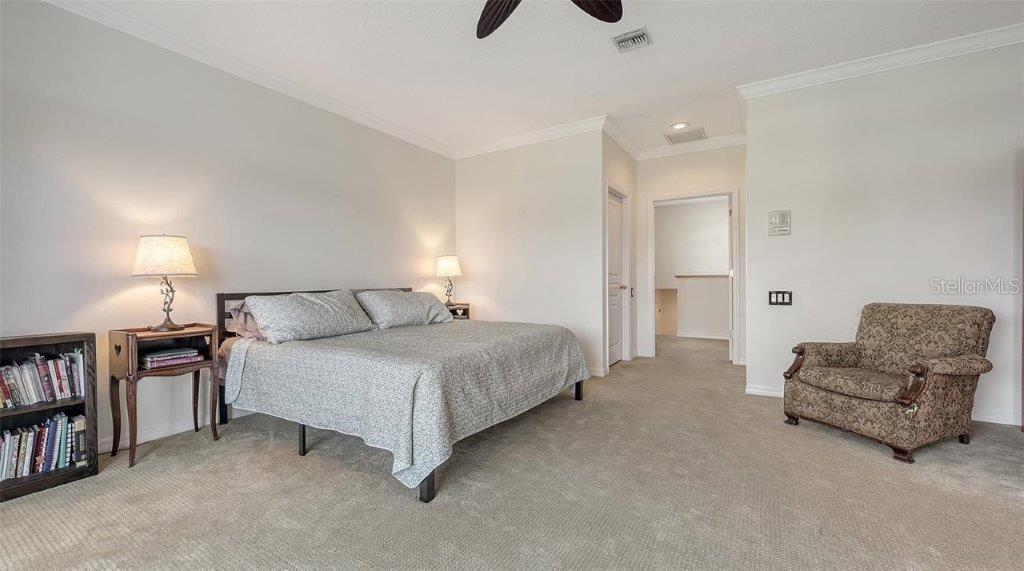 Image 24 of 43 For 4922 Commonwealth Drive