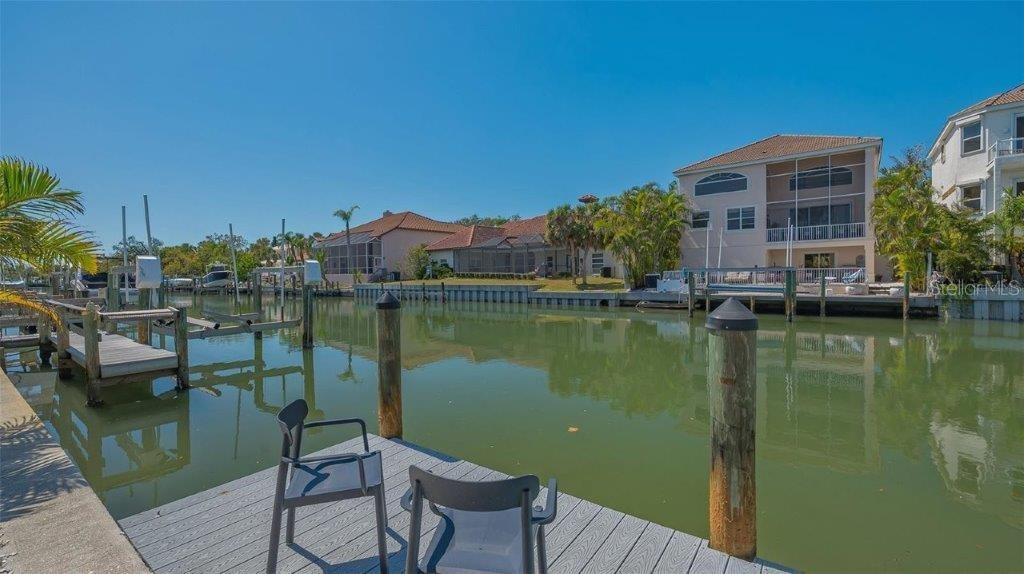 Image 38 of 43 For 4922 Commonwealth Drive