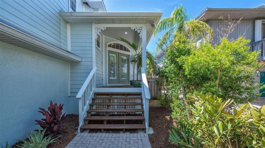 Image 5 of 43 For 4922 Commonwealth Drive