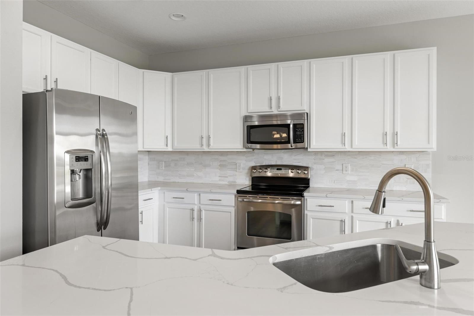 Image 14 of 47 For 11233 82nd Street E