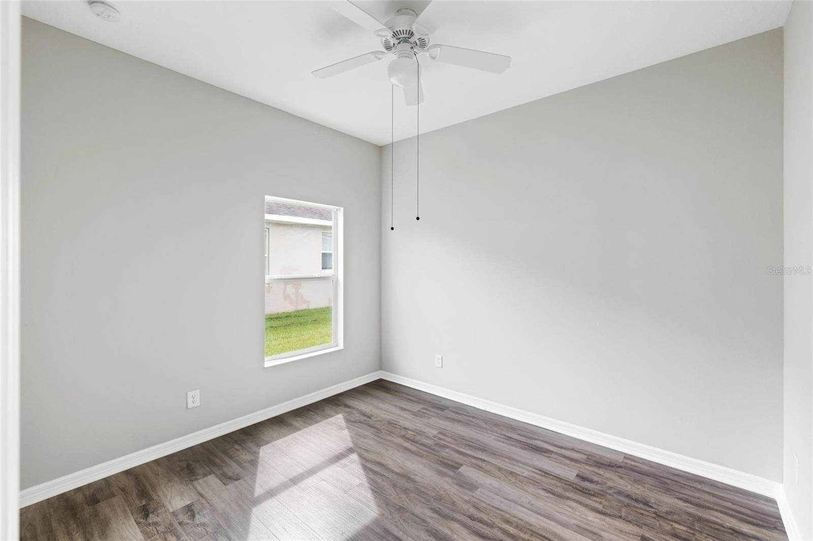 Image 29 of 47 For 11233 82nd Street E
