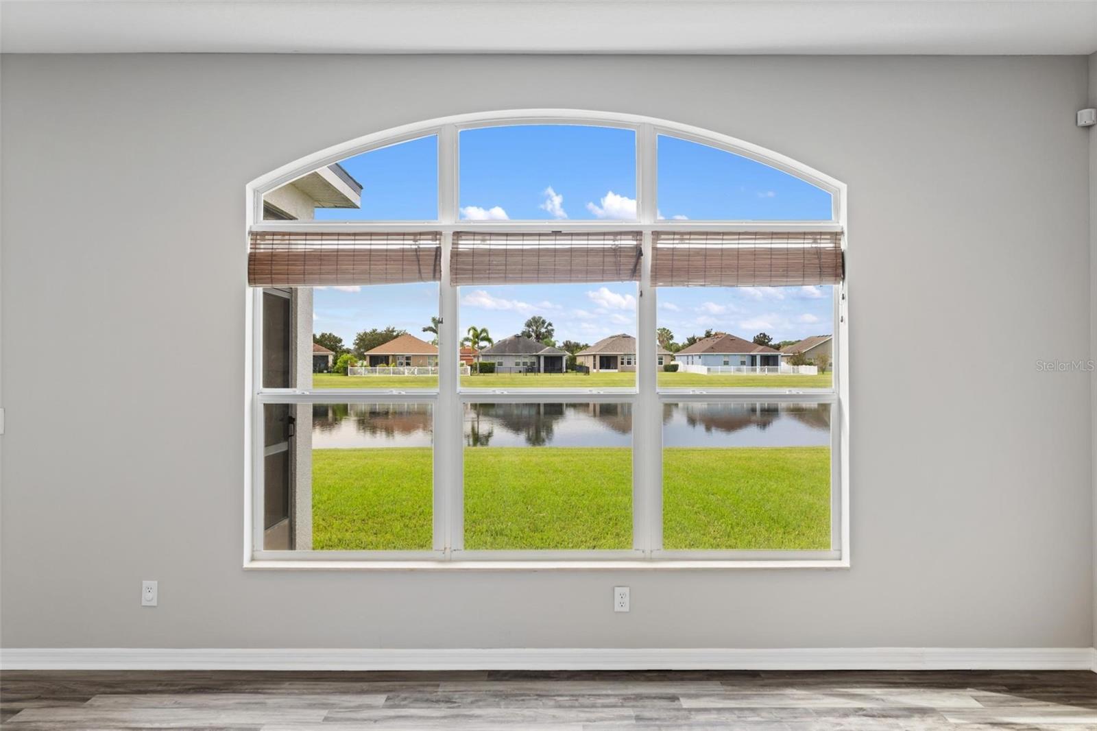 Image 33 of 47 For 11233 82nd Street E