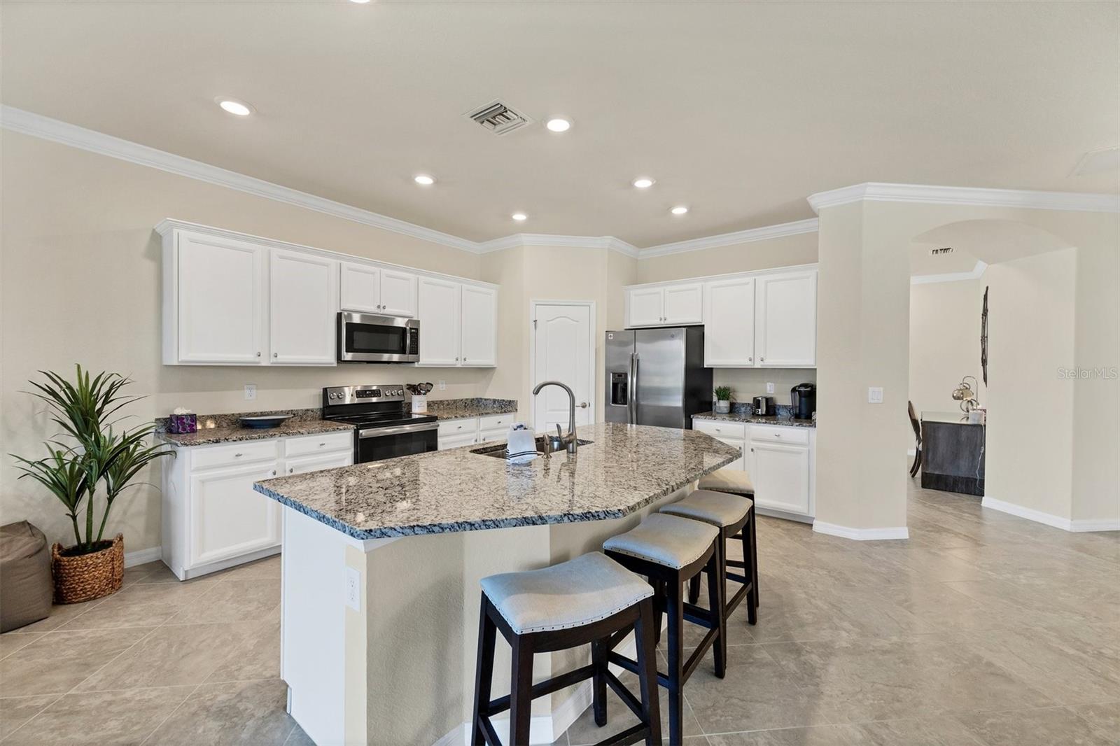 Image 13 of 61 For 10097 Cozy Grove Drive