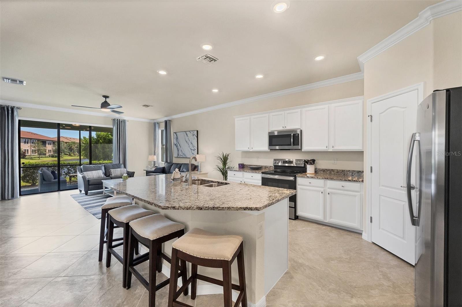 Image 14 of 61 For 10097 Cozy Grove Drive
