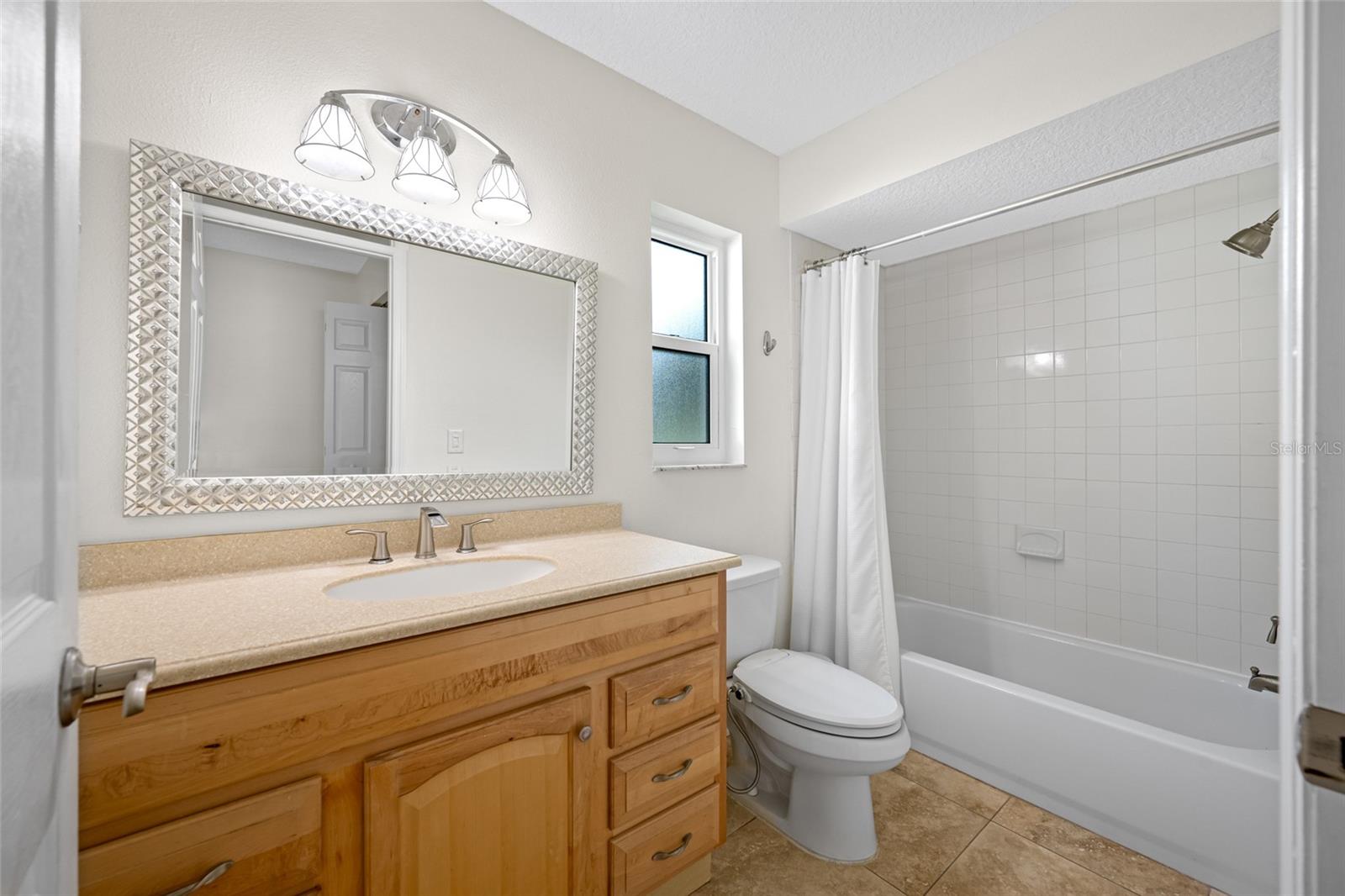 Image 18 of 62 For 1114 Pelican Place