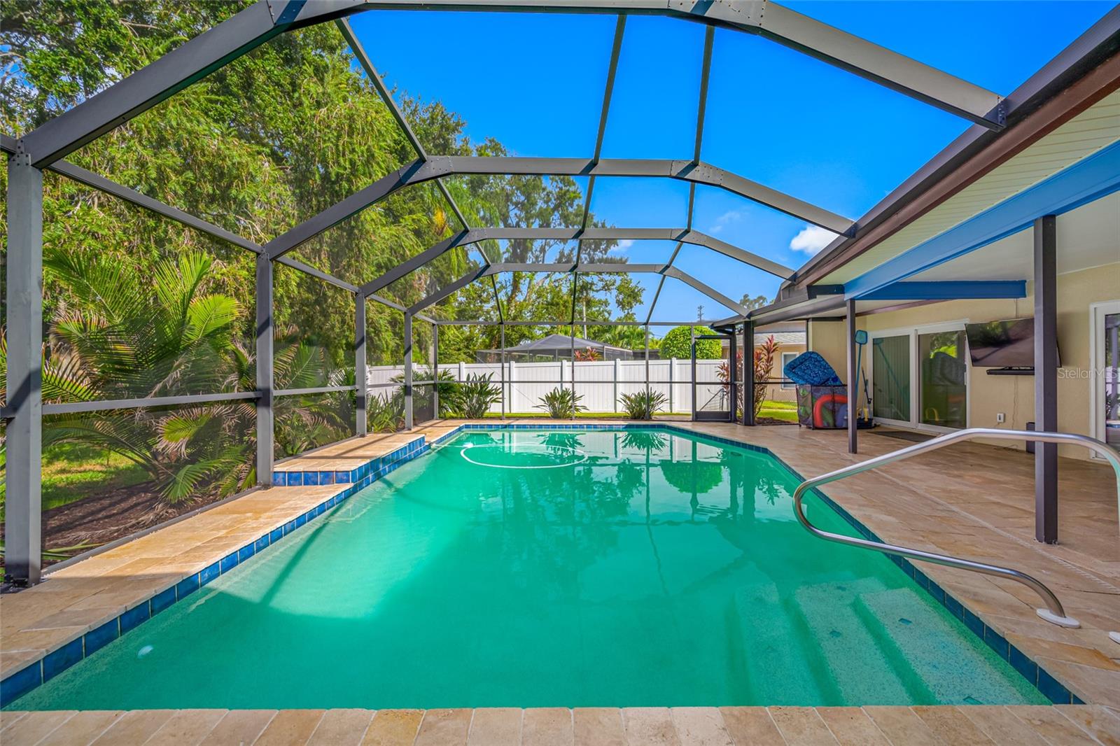 Image 40 of 62 For 1114 Pelican Place