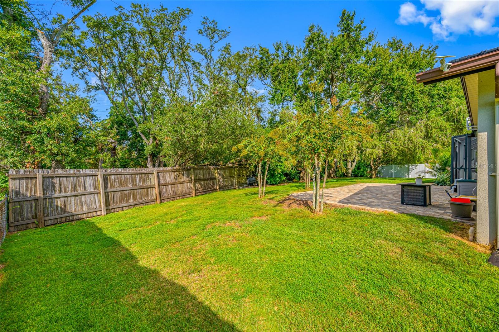 Image 9 of 62 For 1114 Pelican Place
