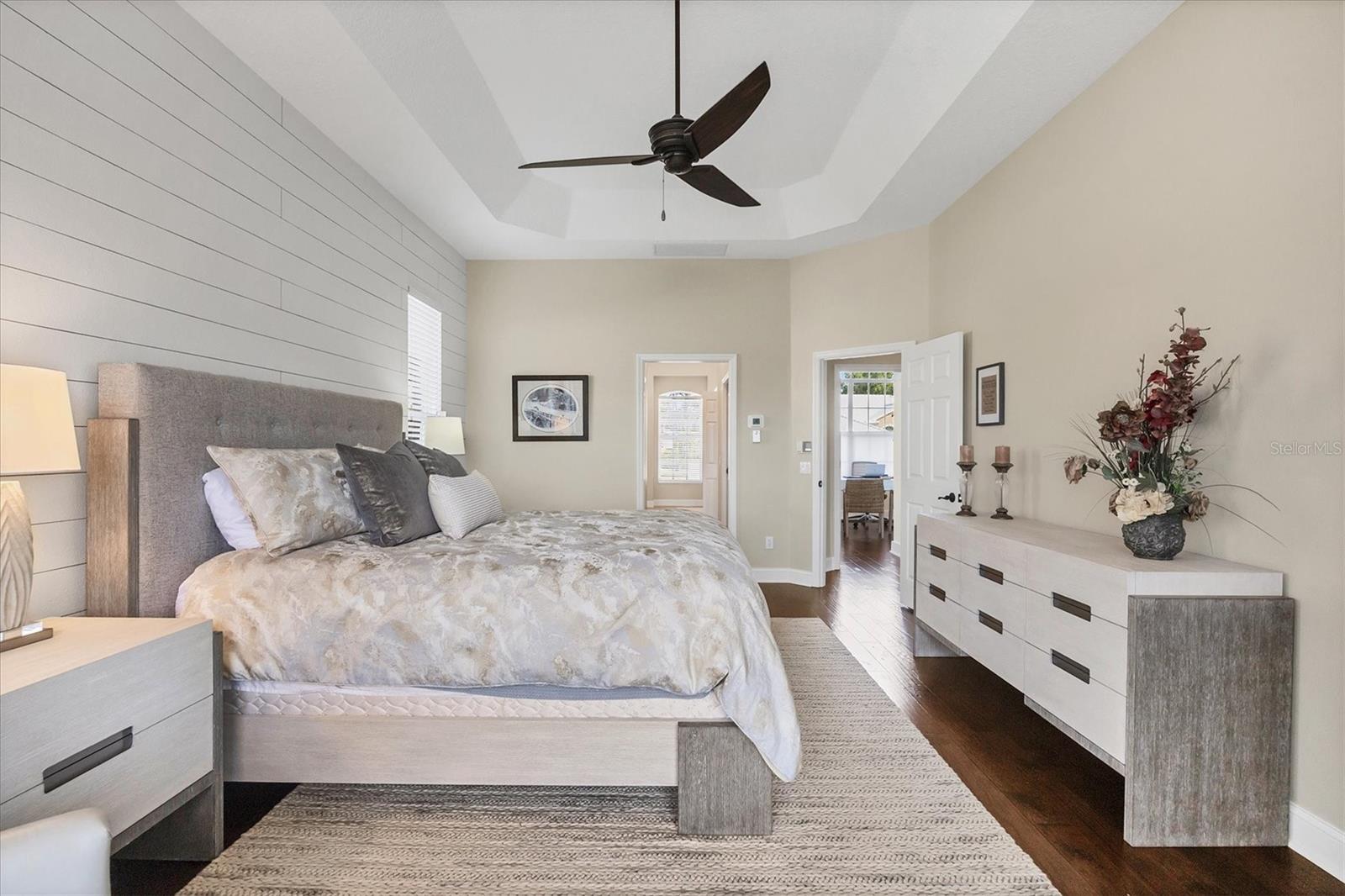 Image 19 of 47 For 2020 Calusa Lakes Boulevard