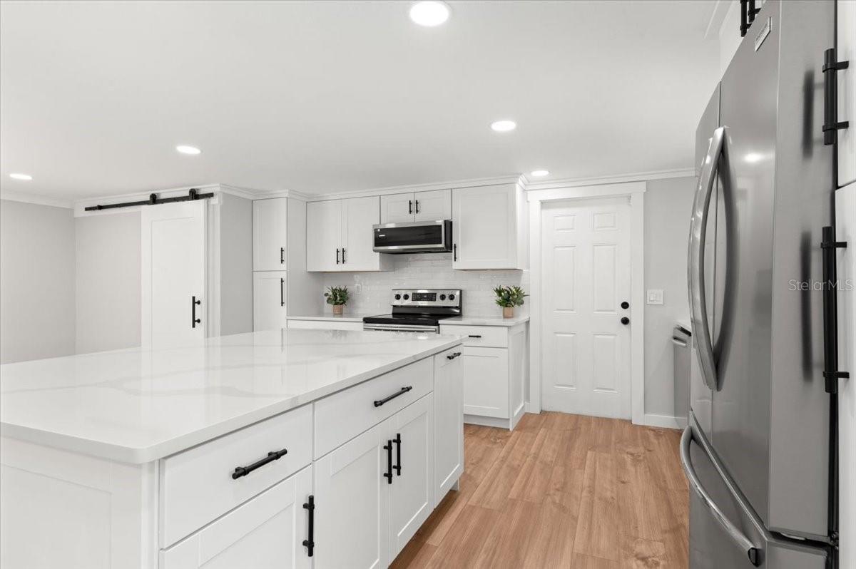 Image 13 of 27 For 311 Dorchester Drive