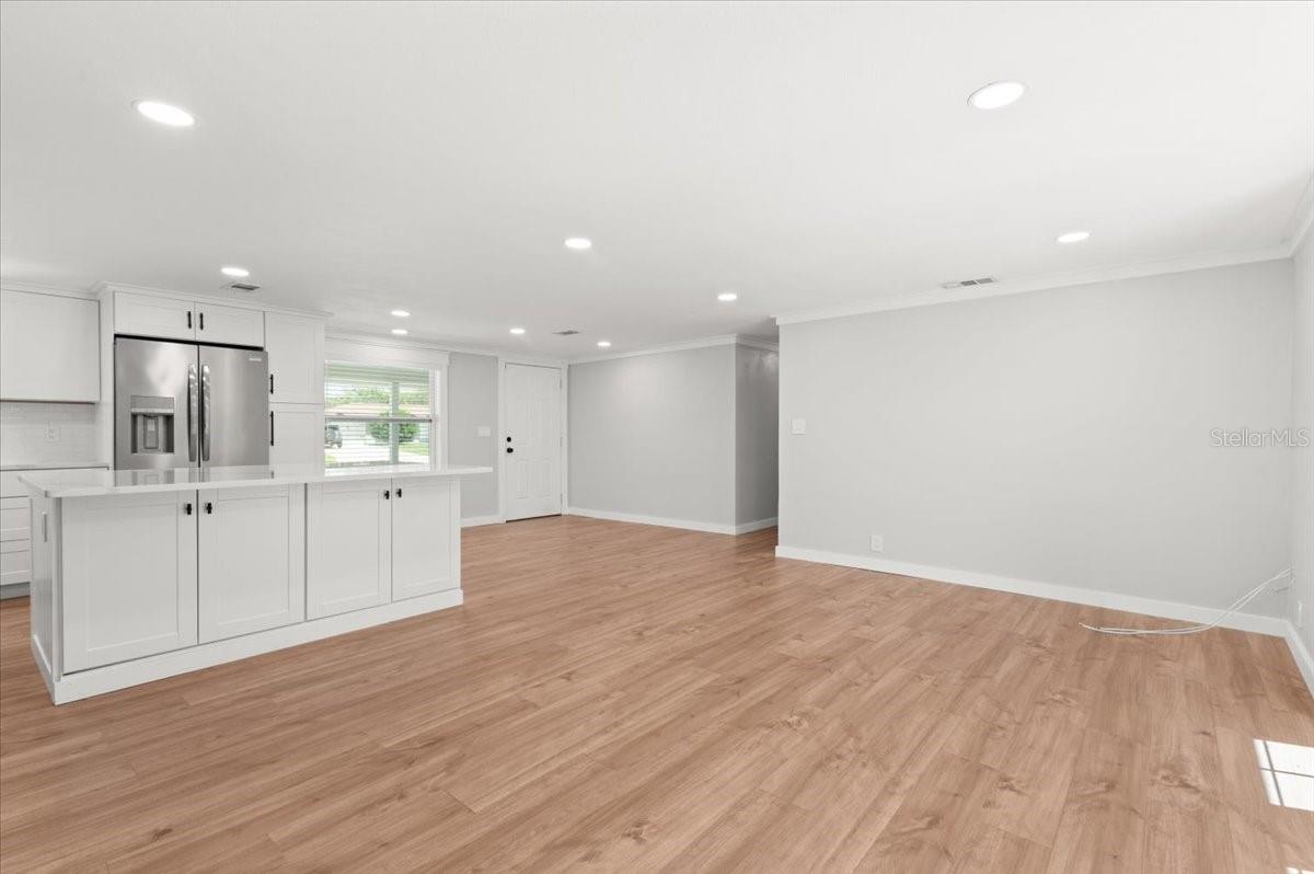 Image 15 of 27 For 311 Dorchester Drive