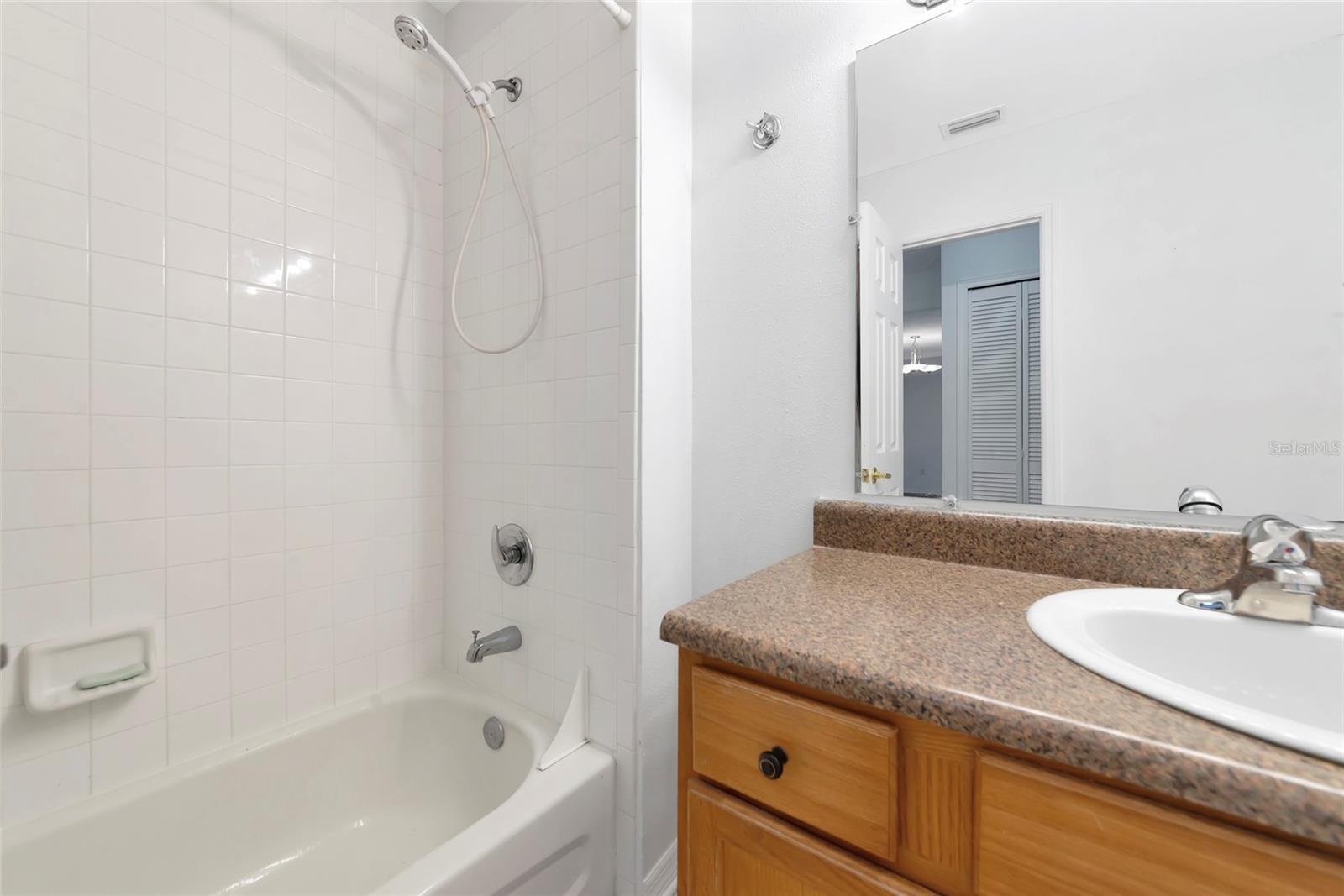 Image 18 of 47 For 1705 Parakeet Way 707