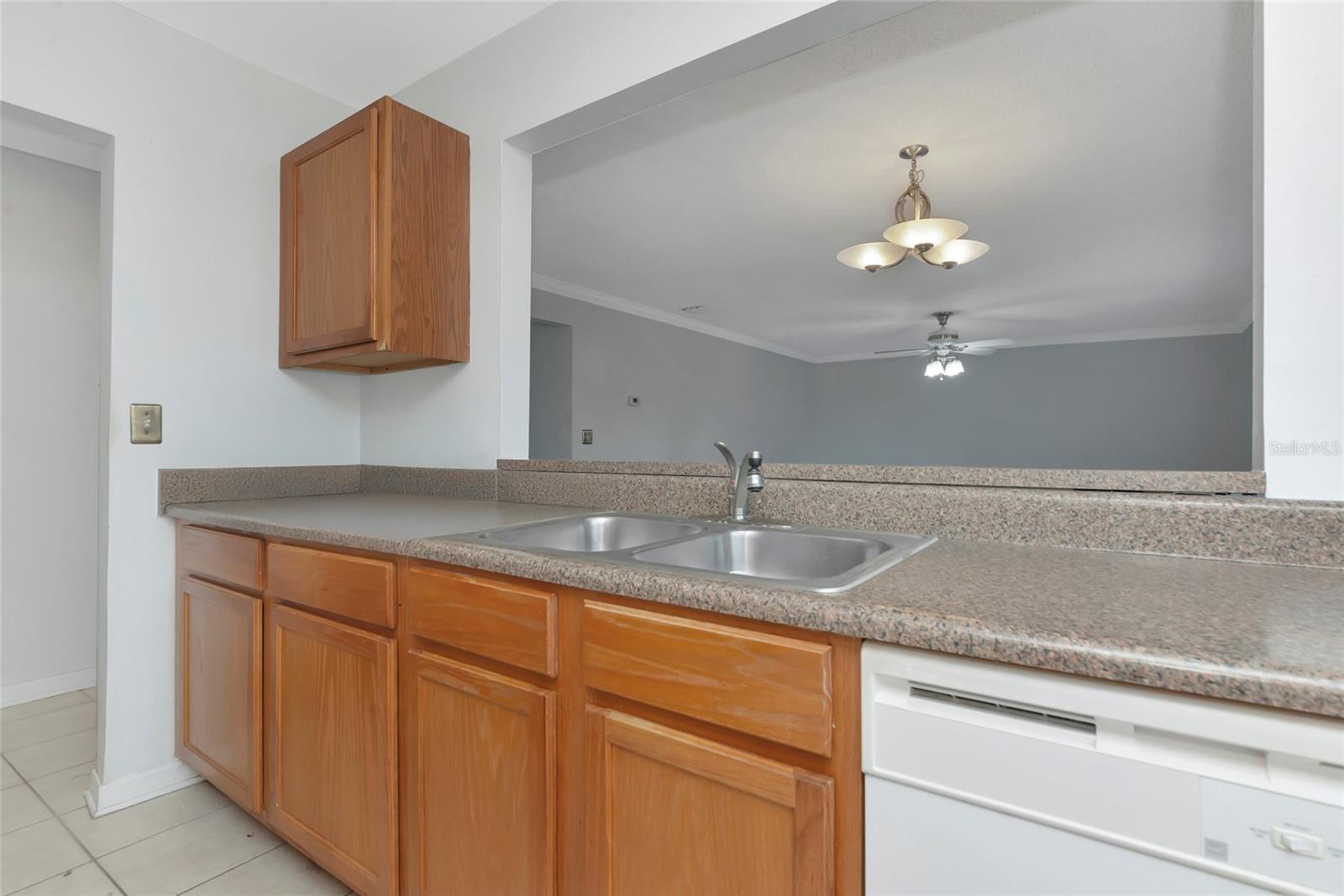 Image 8 of 47 For 1705 Parakeet Way 707