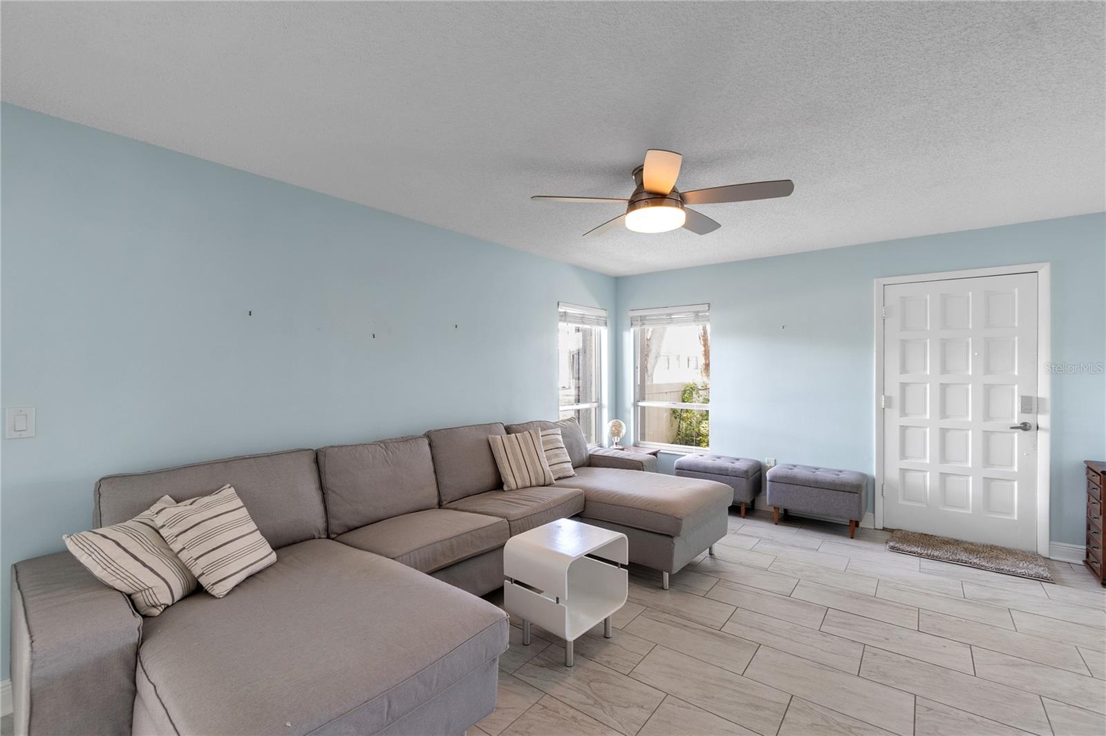 Image 4 of 25 For 2808 29th Avenue W