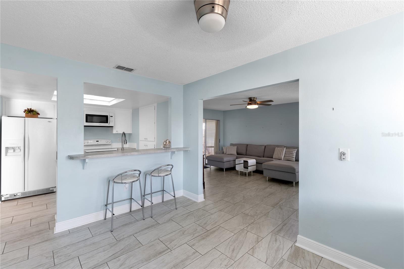 Image 6 of 25 For 2808 29th Avenue W