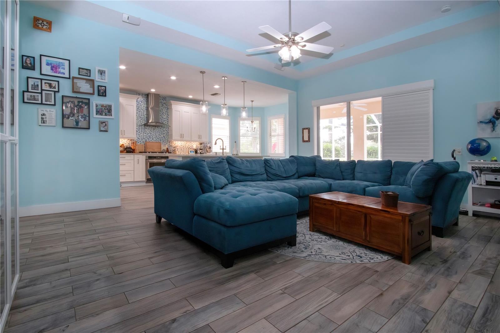 Image 13 of 70 For 6610 Cheswick Street