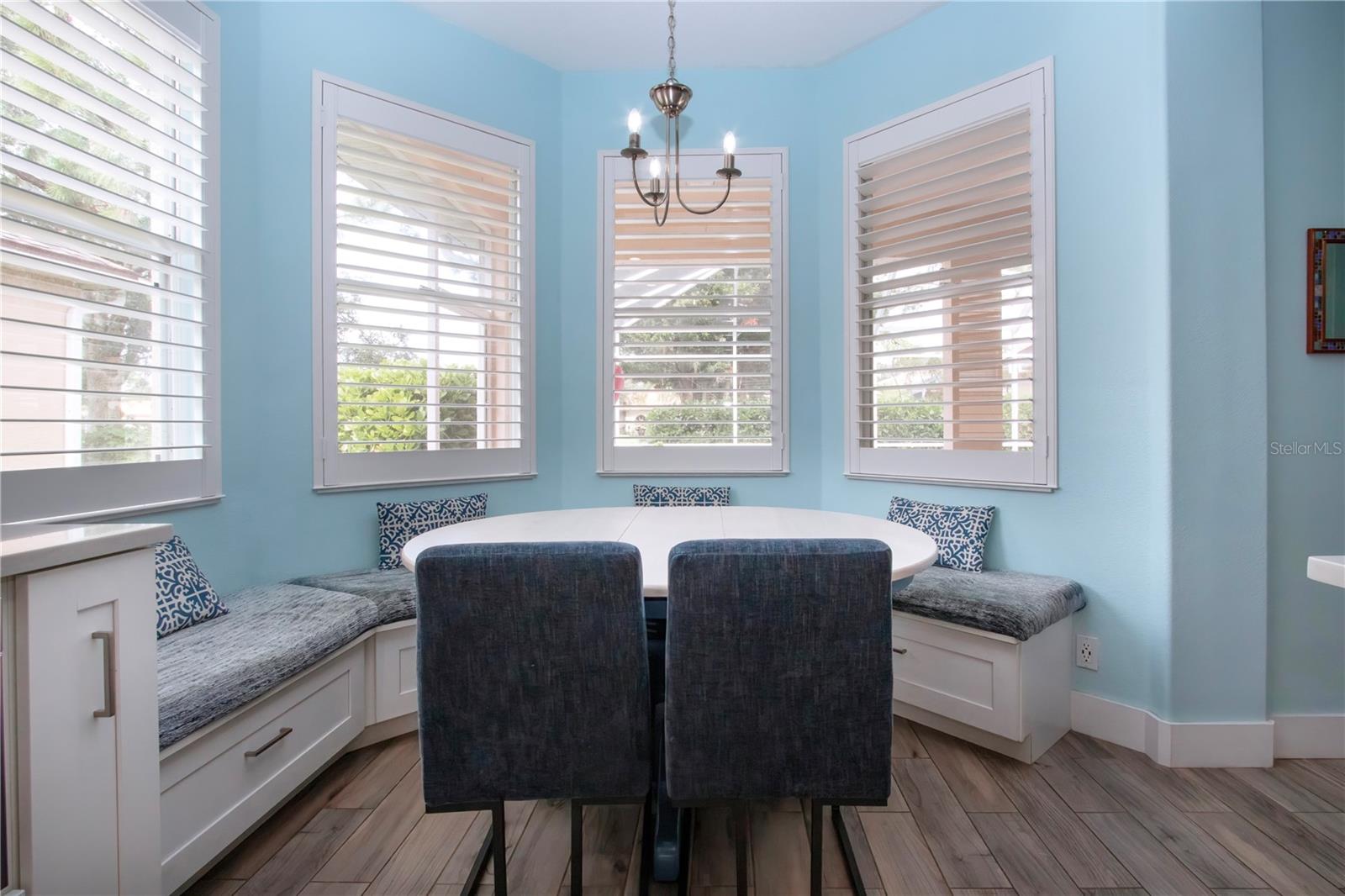 Image 9 of 70 For 6610 Cheswick Street
