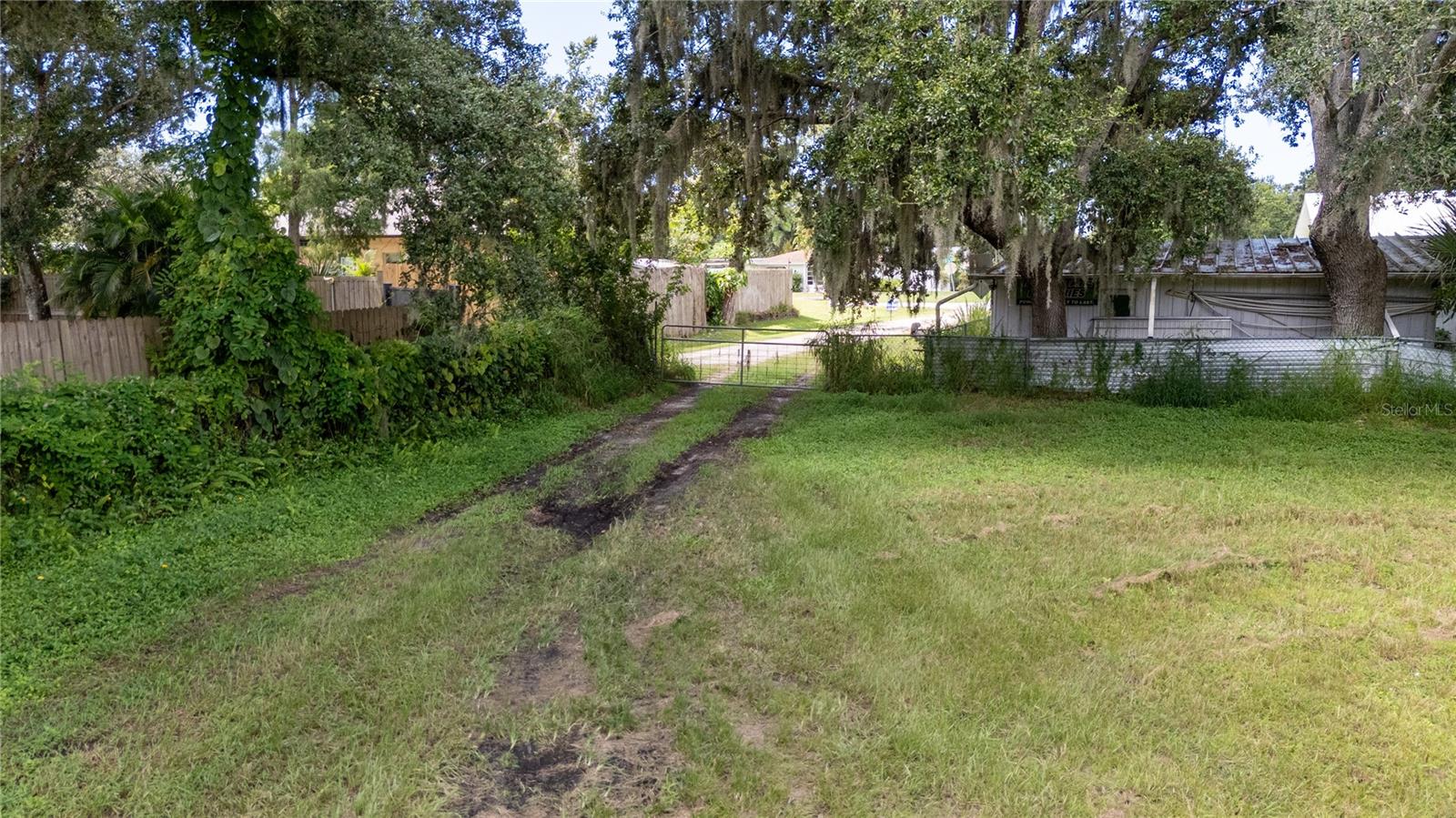 Image 20 of 75 For 1150 Willis Avenue