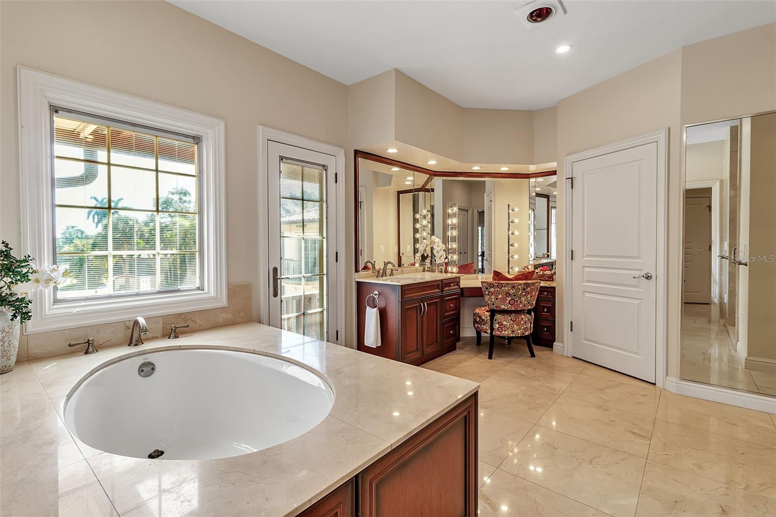 Image 25 of 62 For 749 Freeling Drive