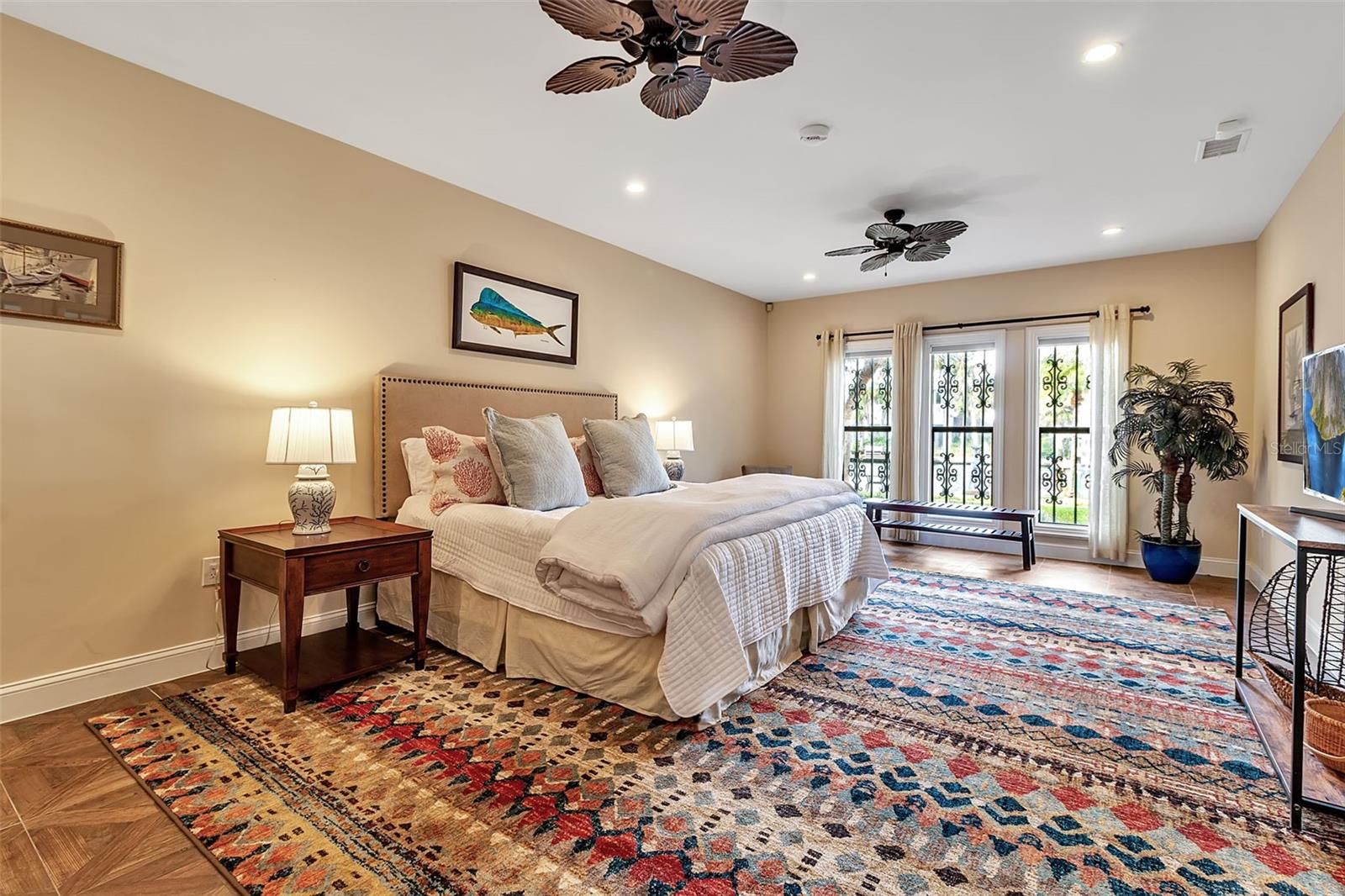 Image 37 of 62 For 749 Freeling Drive