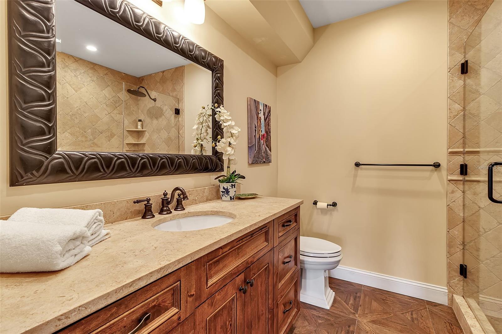 Image 39 of 62 For 749 Freeling Drive