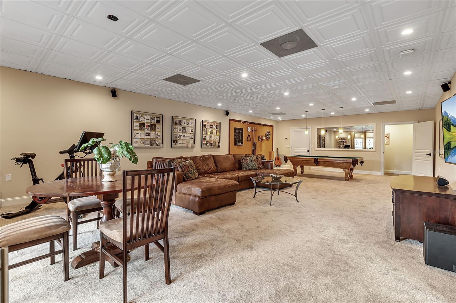 Image 41 of 62 For 749 Freeling Drive