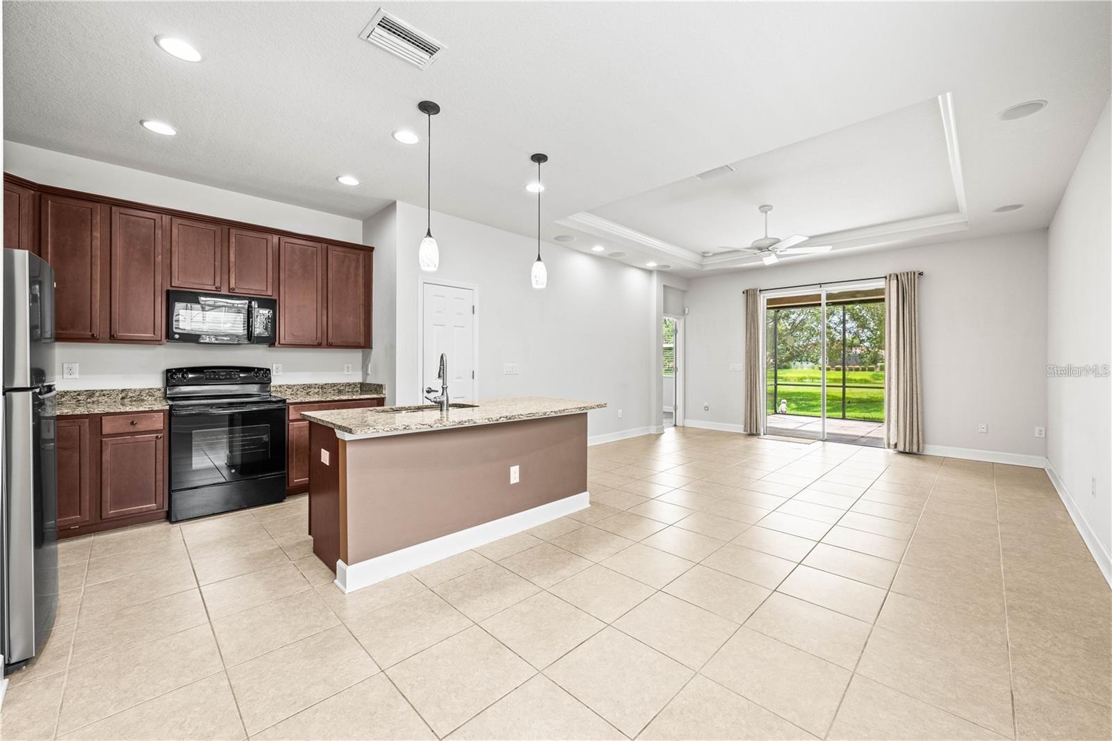 Image 8 of 26 For 8437 Nandina Drive