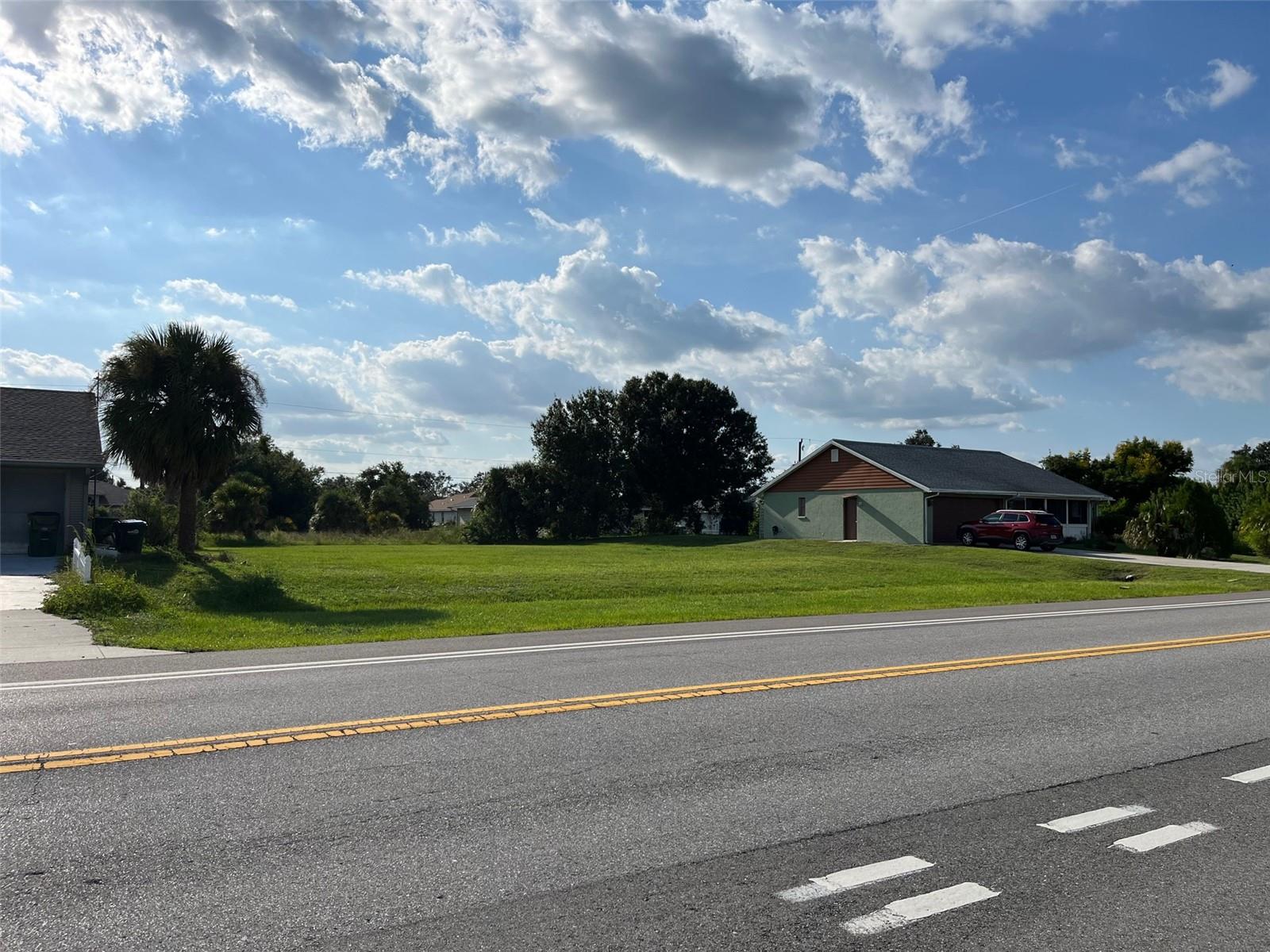 Image 3 of 5 For 2361 Biscayne Drive